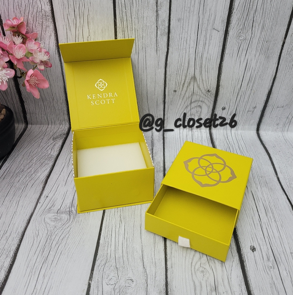 2 Kendra Scott Jewelry Boxes, Yellow Gold